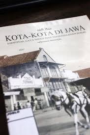 Gambar Kota-Kota Di Jawa: Identitas, gaya hidup dan permasalahan sosial