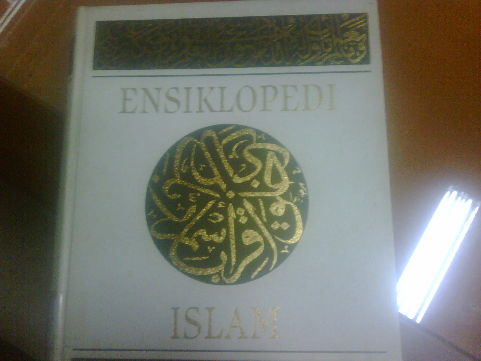 Gambar Ensiklopedi Islam Jilid I