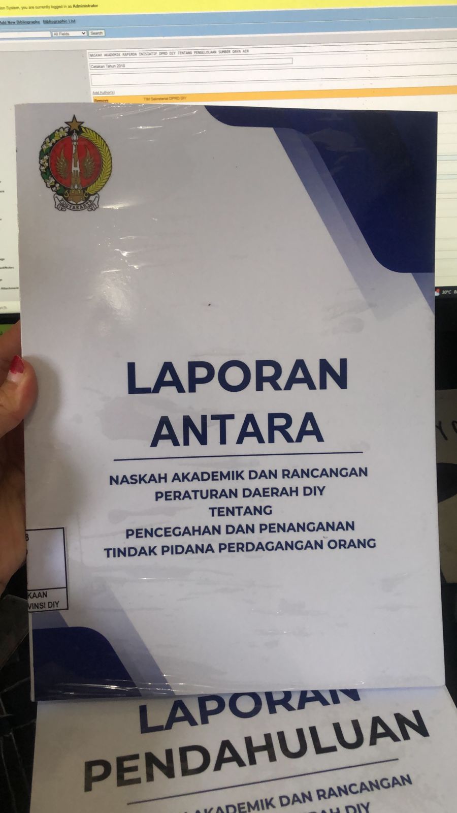 NASKAH AKADEMIK DAN RAPERDA DIY TENTANG PENCEGAHAN DAN PENANGANAN TINDAK PIDANA PERDAGANGAN ORANG