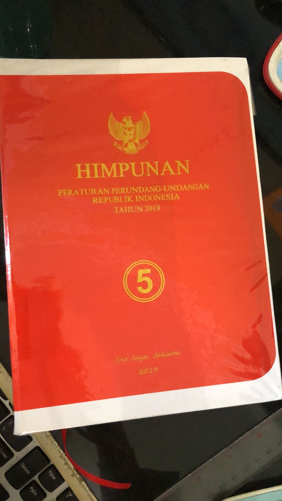 HIMPUNAN Peraturan Perundangan-undangan Republikan Indonesia